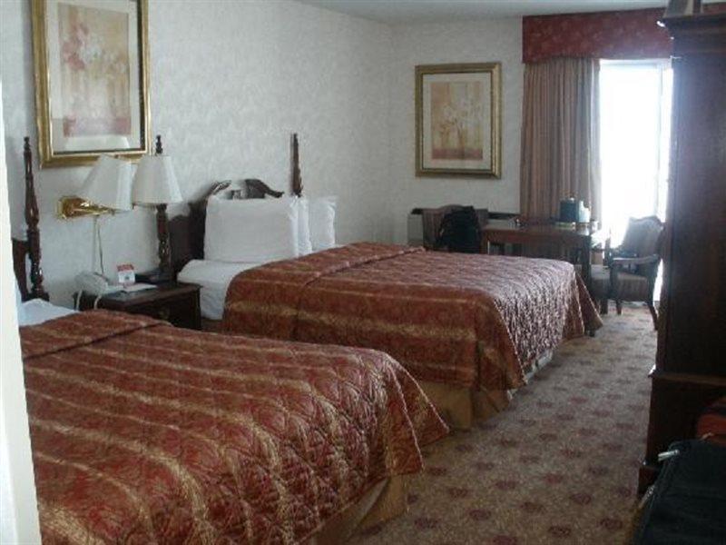 Hamilton Inn Select Beachfront Mackinaw City Dış mekan fotoğraf