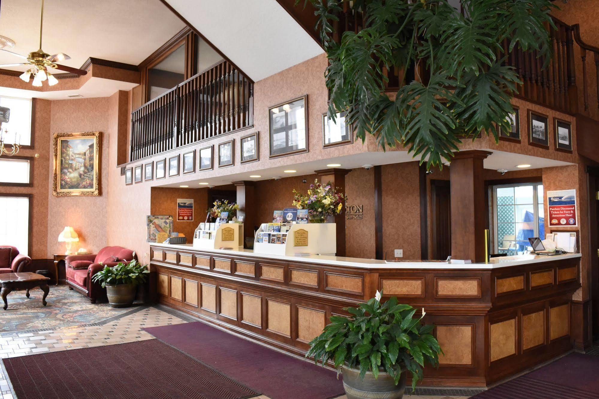 Hamilton Inn Select Beachfront Mackinaw City Dış mekan fotoğraf